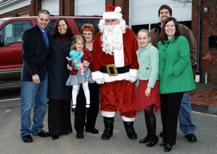 Santa-&-family